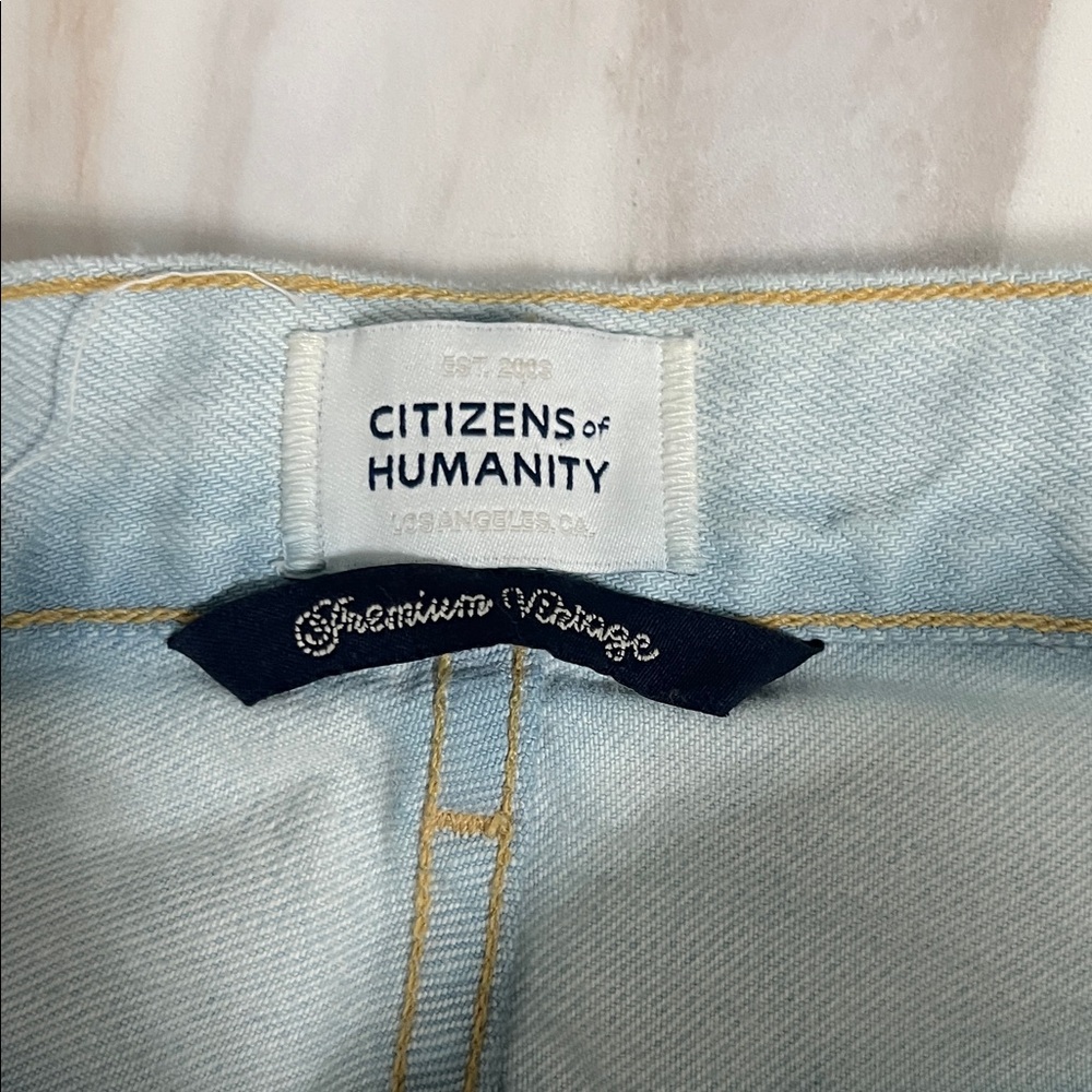 Citizens Of Humanity Miro Distressed Barrel Jeans - Picture 2 of 6